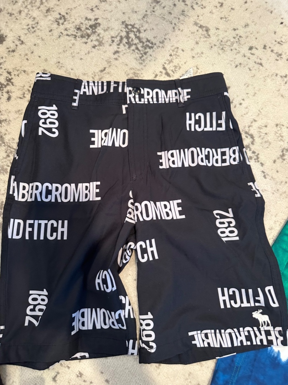 Boys Abercrombie Swim Bundle 🌊 4PC UPF 50 Shirts + Trunks (13/14) - Picture 7 of 11